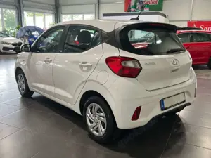 Hyundai i10 1.0 **Klima*BT*Temp*SOS*5-Türig*Spur** Bild 2