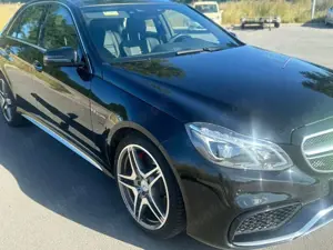 Mercedes-Benz E 63 AMG E 63 AMG S 4Matic AMG Speedshift MCT