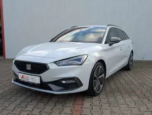 SEAT Leon FR *PanoDach*LED*SHZ*Elektrische Heckklappe*