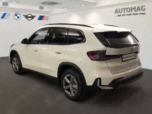 BMW X1 sDrive18i Drive Assist*Komfortzugang*Display Key*a Bild 4