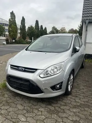 Ford C-Max Titanium