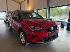 SEAT Arona 1.5 TSI FR-Line LED/ACC/SHZ/Kam/Navi Bild 2