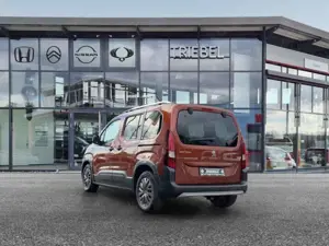 Peugeot Rifter Allure 1.5 BHDi 130 °Navi°AHK°AAC°PDC° Bild 4