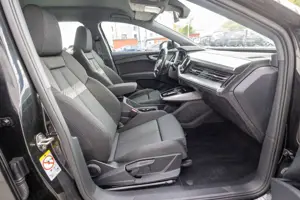 Audi Q4 e-tron e-tron 40 (Navi+, RFK, ASI, sound, LED, KS) Bild 4