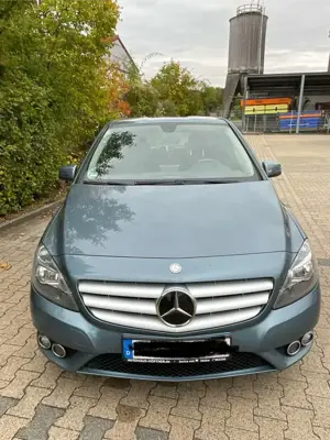 Mercedes-Benz B 220 CDI (BlueEFFICIENCY) 7G-DCT