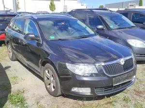 Skoda Superb 2.0 *TÜV 2-27* AHK NAVI 6-GANG SHZ ESP Ambition