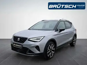 SEAT Arona FR 1.5 TSI DSG / NAVI / LED / ACC / SITZHEIZUNG