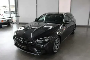 Mercedes-Benz E 220 d T AMG AHK WIDESCREEN Kamera Ambiente LED