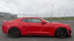 Chevrolet Camaro Coupe 6.2 V8 Aut. / EU-Modell / Unfallfrei Bild 3