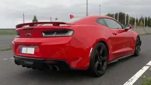 Chevrolet Camaro Coupe 6.2 V8 Aut. / EU-Modell / Unfallfrei Bild 4