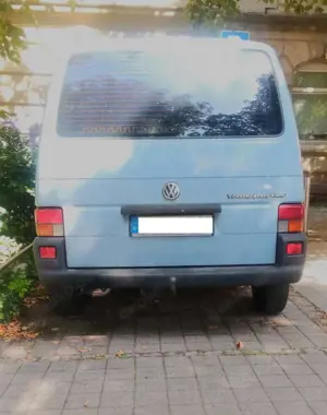 Volkswagen T4 Benziner 2,5  Automatikgetriebe TÜV 8/27 Bild 2