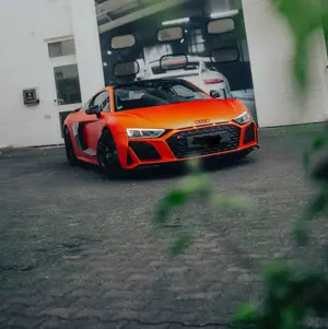 Audi R8 V10 plus 5.2 FSI quattro Perfomance Parts