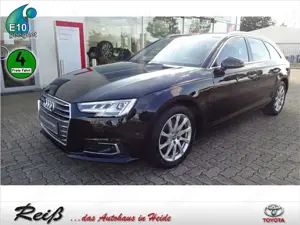 Audi A4 Avant 2.0 TFSI 140 ulta S tronic sport HUD
