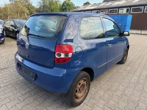 Volkswagen Fox Basis 97.000KM Scheckheft TÜV NEU !! Bild 5