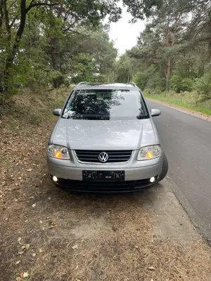 Volkswagen Touran 2.0 TDI DSG Highline