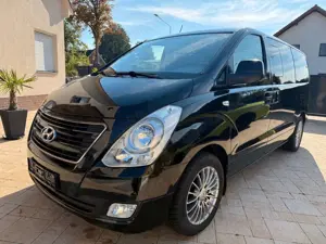 Hyundai H-1 Travel 2.5 CRDi+Leder+2.Hand+8 Sitze+PDC+