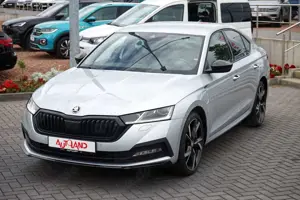 Skoda Octavia 1.4 TSI iV Sportline LED Navi ACC DAB Bild 2