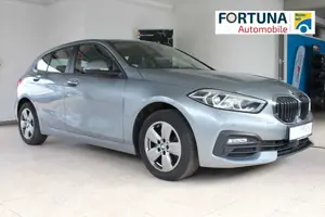 BMW 118 i Aut. Advantage Navi LED Live Cockpit