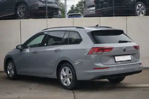 Volkswagen Golf VIII Variant 1.0 LED Sitzheizung Bluetooth Bild 3