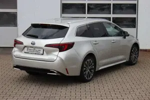 Toyota Corolla TS 1.8 Hybrid Team-D *Standheizung*Navi* Bild 5