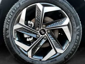 Hyundai TUCSON Plug-In Hybrid TREND LED Navi Ass.P  elHK Bild 3