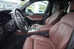 BMW X5 xDrive45e Head-Up/DAB/Pano.Dach/Komfortzg Bild 5