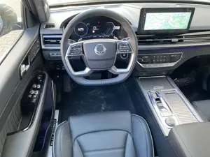 SsangYong Rexton 2.2 E-XDI 4WD 8AT MY25  Black 3.5t AHL GSD ACC 360 Bild 4