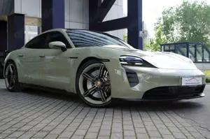 Porsche Taycan GTS Hockenheimring Edition Sunshine Co. Bild 4