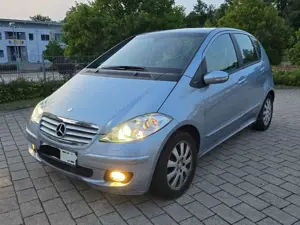 Mercedes-Benz A 200 A-Klasse  5-Türer Elegance