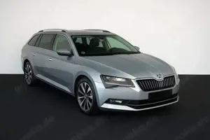 Skoda Superb Style AHK Sitzheizung Rückfahrkamera Navi
