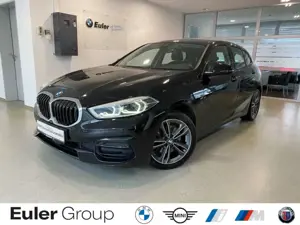 BMW 118 i 5-Türer Navi LED Sport Line Tempomat PDC Sitzhzg