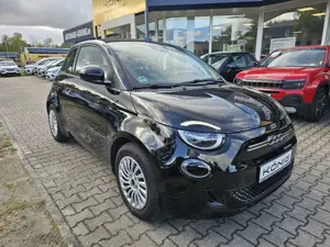 Fiat 500e Automatik, *Cabrio* Bild 3
