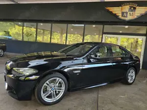 BMW 530 d xDrive M Sportpaket LEDER/SSD/Head-Up/VOLL Bild 2