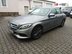 Mercedes-Benz C 200 C-Klasse 200 Diesel 7G-TRONIC Avantgarde