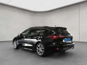 Ford Focus Turnier 1.0 EcoBoost Hybrid ST-LINE X Bild 3