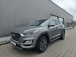 Hyundai TUCSON Style  2WD/1.Hand/Automatik/Scheckheft