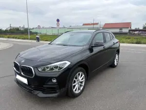 BMW X2 sDrive 18 i Advantage SPORTSITZE+KAMERA+NAVI