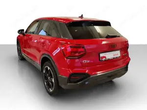 Audi Q2 40 TFSI quattro S tronic advanced, ACC, AHK Bild 3