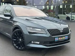Skoda Superb 2.0 TDI SCR DSG 4x4 LK COMBI ACC/NAV/R-C Bild 2