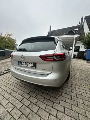 Opel Insignia Sports Tourer 2.0 Diesel Business Innovation Bild 4
