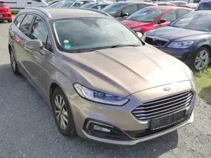 Ford Mondeo 2.0 KAMERA EL.HECKKLAPPE AHK KLIMAA SHZ Titanium