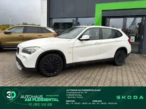 BMW X1 18 i sDrive , AHK Tempomat, PDC, Sitzh.