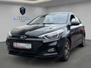 Hyundai i20 Select *KLIMA*BT*SCHECKHEFT GEPFLEGT*