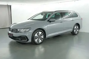 Volkswagen Passat GTE Kamera AHK LED Panorama ACC