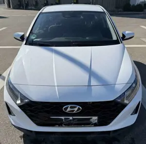 Hyundai i20 1.0 T-GDI 48V-Hybrid DCT Select Bild 2