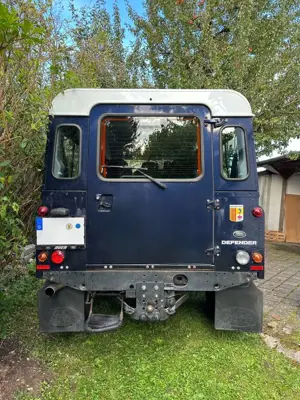 Land Rover Defender Defender 110 TD4 Station Wagon E E Bild 4