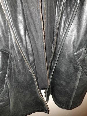 Schwarze Herren-Lederjacke in Größe 60 Bild 9