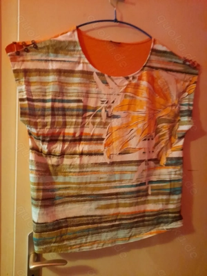 T-Shirt mit Muster aus 100% Baumwolle Cotton