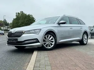 Skoda Superb Style LED ACC *Canton Sound* Unfallfrei Navi TOP