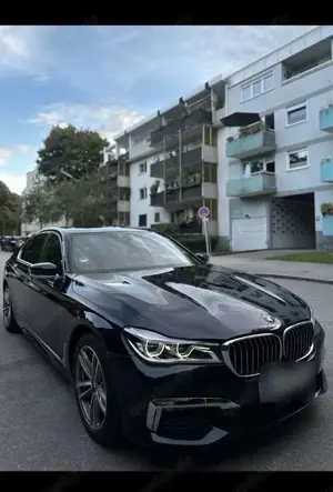 BMW 740 740d xDrive m packet